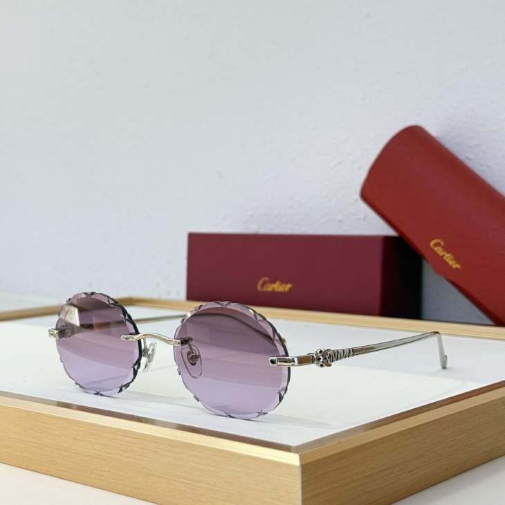Picture of Cartier Sunglasses _SKUfw80443801fw